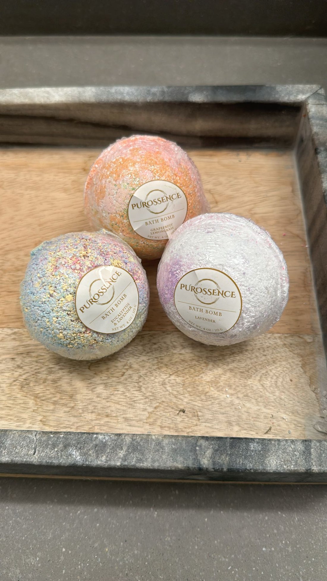Lavender Eucalyptus Bath Bomb (Dye Free)